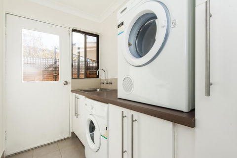 Forrest St - Surfers Paradise Gold Coast 16