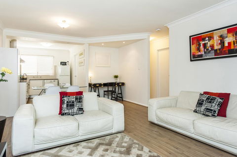 Forrest St - Surfers Paradise Gold Coast 2
