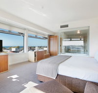 Quality Hotel Gateway Inn Devonport - Surfers Paradise Gold Coast
