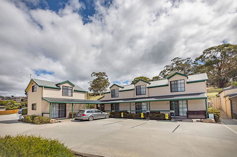 Queechy Motel - Surfers Paradise Gold Coast 0
