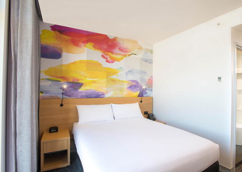 Ibis Styles Hobart - Surfers Paradise Gold Coast 24