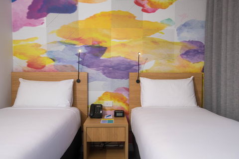 Ibis Styles Hobart - Surfers Paradise Gold Coast 2