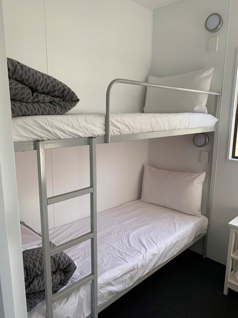 Swansea Holiday Park Tasmania - Surfers Paradise Gold Coast 23