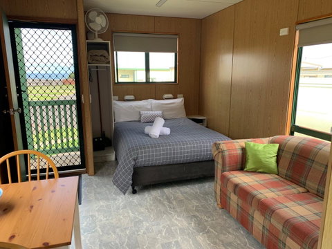 Swansea Holiday Park Tasmania - Surfers Paradise Gold Coast 12