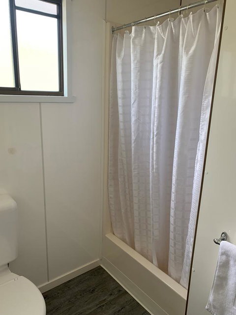 Swansea Holiday Park Tasmania - Surfers Paradise Gold Coast 8