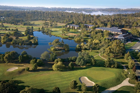 Country Club Tasmania - Surfers Paradise Gold Coast 0