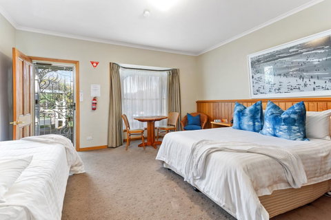 Anabel\'s Of Scottsdale - Surfers Paradise Gold Coast 23