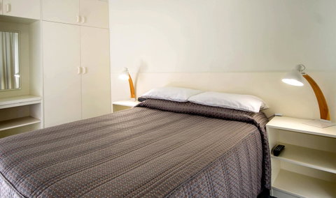 Barclay Motor Inn - Surfers Paradise Gold Coast 24