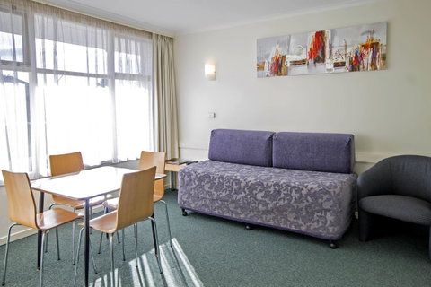 Barclay Motor Inn - Surfers Paradise Gold Coast 25