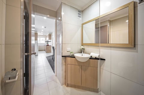 Best Western Hobart - Surfers Paradise Gold Coast 23