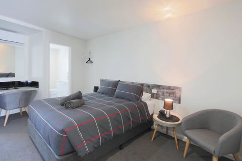 Georges Bay Apartments - Surfers Paradise Gold Coast 22