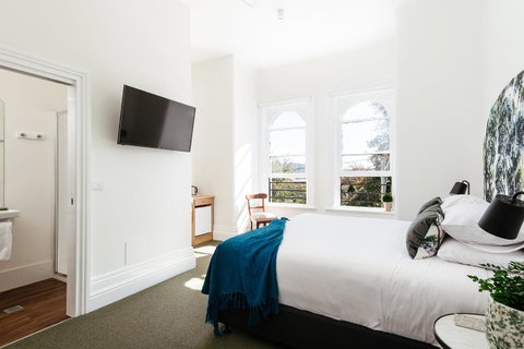 The Florance - Surfers Paradise Gold Coast 17