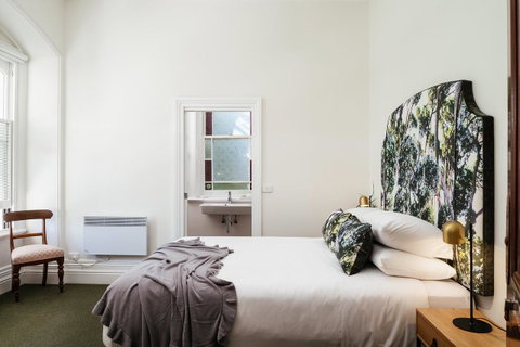 The Florance - Surfers Paradise Gold Coast 25