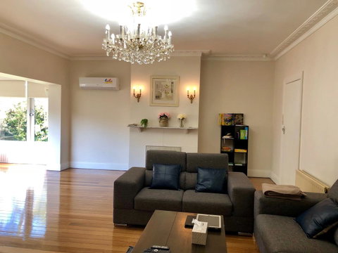 Riverbank Villa - Surfers Paradise Gold Coast 3