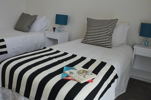 Sisters Beach Paradise - Surfers Paradise Gold Coast 3