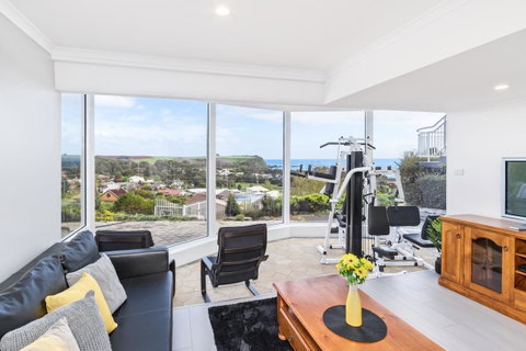Views Forever - Devonport - Surfers Paradise Gold Coast 0
