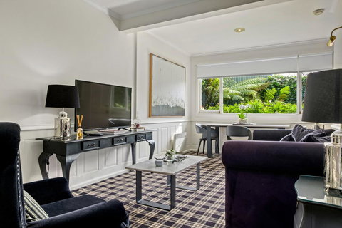 Battery Point Boutique Accommodation - Surfers Paradise Gold Coast 3