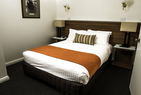 Lenna Of Hobart - Surfers Paradise Gold Coast 26