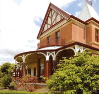 Old Bishop's Quarters Hobart - Surfers Paradise Gold Coast