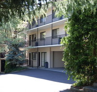 Grosvenor Court Apartments - Surfers Paradise Gold Coast