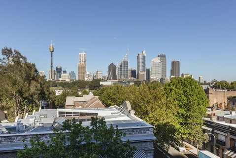 Nesuto Woolloomooloo - Surfers Paradise Gold Coast 1
