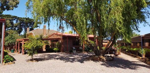 New Horizons Farm Stay - Surfers Paradise Gold Coast 0