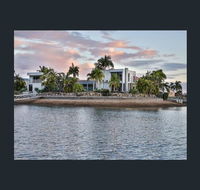 NewPort Dream Quiet Island - No Party - Surfers Paradise Gold Coast
