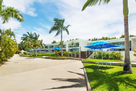 No 42 The Pool, Port Douglas - Surfers Paradise Gold Coast 1