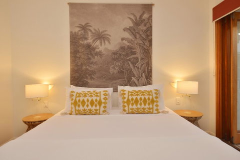 No. 5 Templemoon - Surfers Paradise Gold Coast 2
