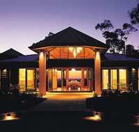 Noonaweena - Surfers Paradise Gold Coast