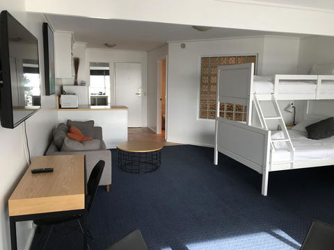 North Pier Hotel - Surfers Paradise Gold Coast 2