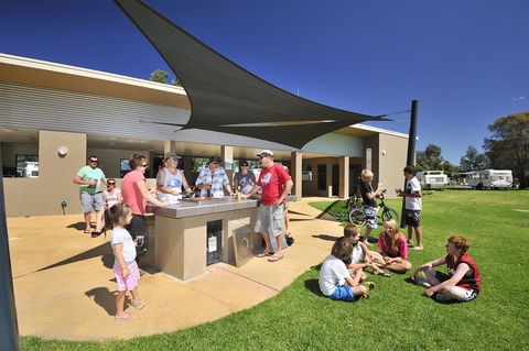 NRMA Eastern Beach Holiday Park - Surfers Paradise Gold Coast 1