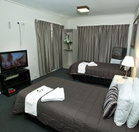 O'Sheas Windsor Hotel - Surfers Paradise Gold Coast