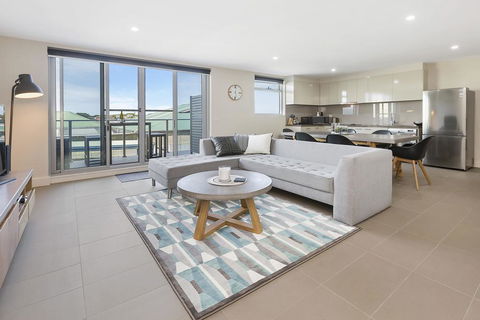 OCEAN BEACH RETREAT - SORRENTO - Surfers Paradise Gold Coast 0