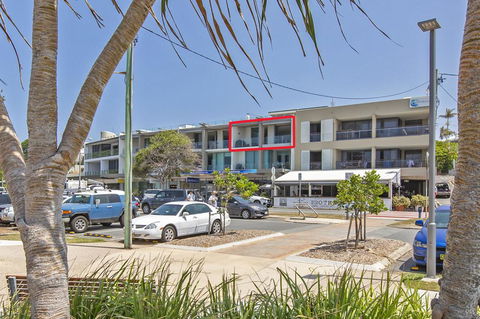 OCEAN VIEWS @ NOR NOR EAST 201 - Surfers Paradise Gold Coast 0