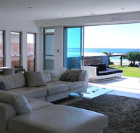 On The Beach - Surfers Paradise Gold Coast