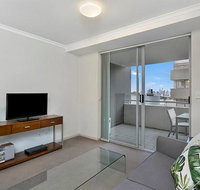 One Bedroom Apartment Atchison StL1006 - Surfers Paradise Gold Coast