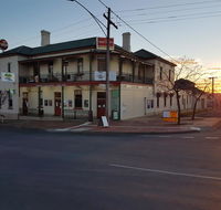 Orbost Club Hotel - Surfers Paradise Gold Coast