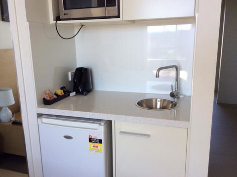PA Apartments - Surfers Paradise Gold Coast 3