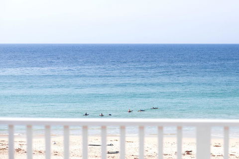 Pa's Beach House - Apartment 3 - Surfers Paradise Gold Coast 1