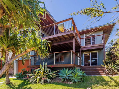 Pacifica 2 - Opposite The Beach At Brooms Head - Surfers Paradise Gold Coast 1