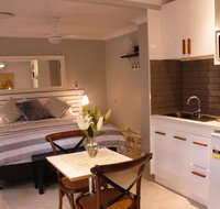 Paperbark Bed  Breakfast - Surfers Paradise Gold Coast