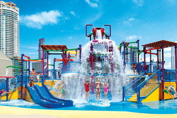 Paradise Resort Gold Coast with Surfers Paradise Gold Coast