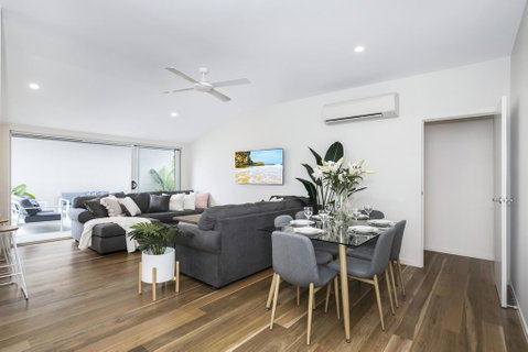 Park Avenue Terrace House Sleeps 9 - Surfers Paradise Gold Coast 1