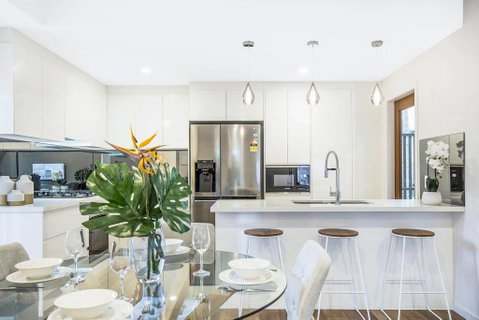 Park Avenue Townhouse Retreat Brisbane Sleeps 10 - Surfers Paradise Gold Coast 1