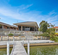 Pelican Brief - relaxing canal frontage - Surfers Paradise Gold Coast