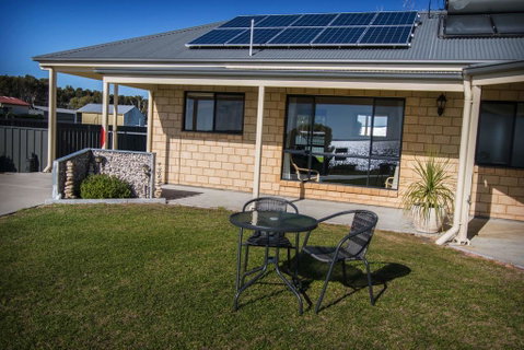 Pelican Perch Retreat - Surfers Paradise Gold Coast 2
