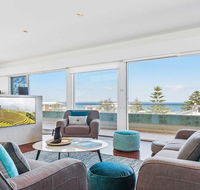 Perpendicular Penthouse - modern beachside apartment - Surfers Paradise Gold Coast