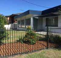 Pet Friendly home walking distance to Surf Beach - North St Woorim - Surfers Paradise Gold Coast