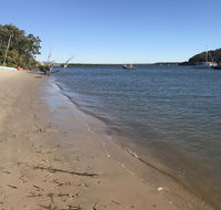 Pet Friendly Waterfront Holiday House on Peacefull Island with Bikes and Kayaks - Surfers Paradise Gold Coast